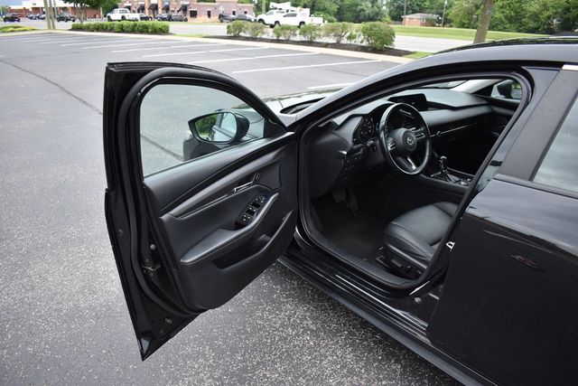 2021 Mazda Mazda3 Sedan Preferred AWD - 23052011 - 29