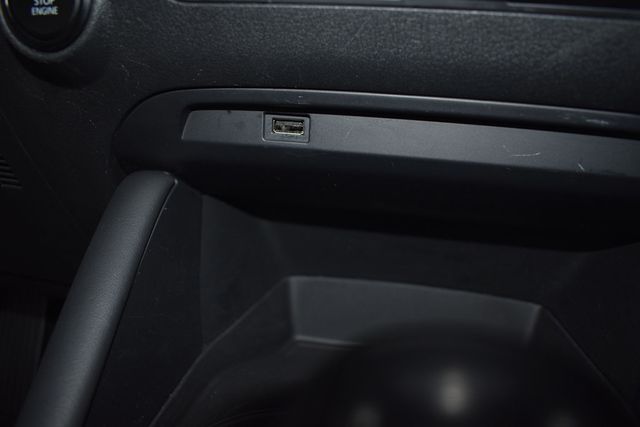 2021 Mazda Mazda3 Sedan Preferred AWD - 23052011 - 37