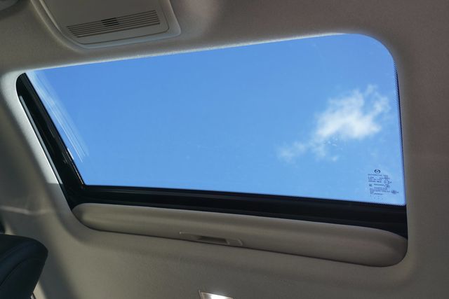 2021 Mazda Mazda3 Sedan Premium FWD - 23000879 - 18