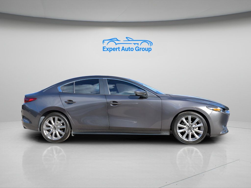 2021 Mazda Mazda3 Sedan Select photo 3