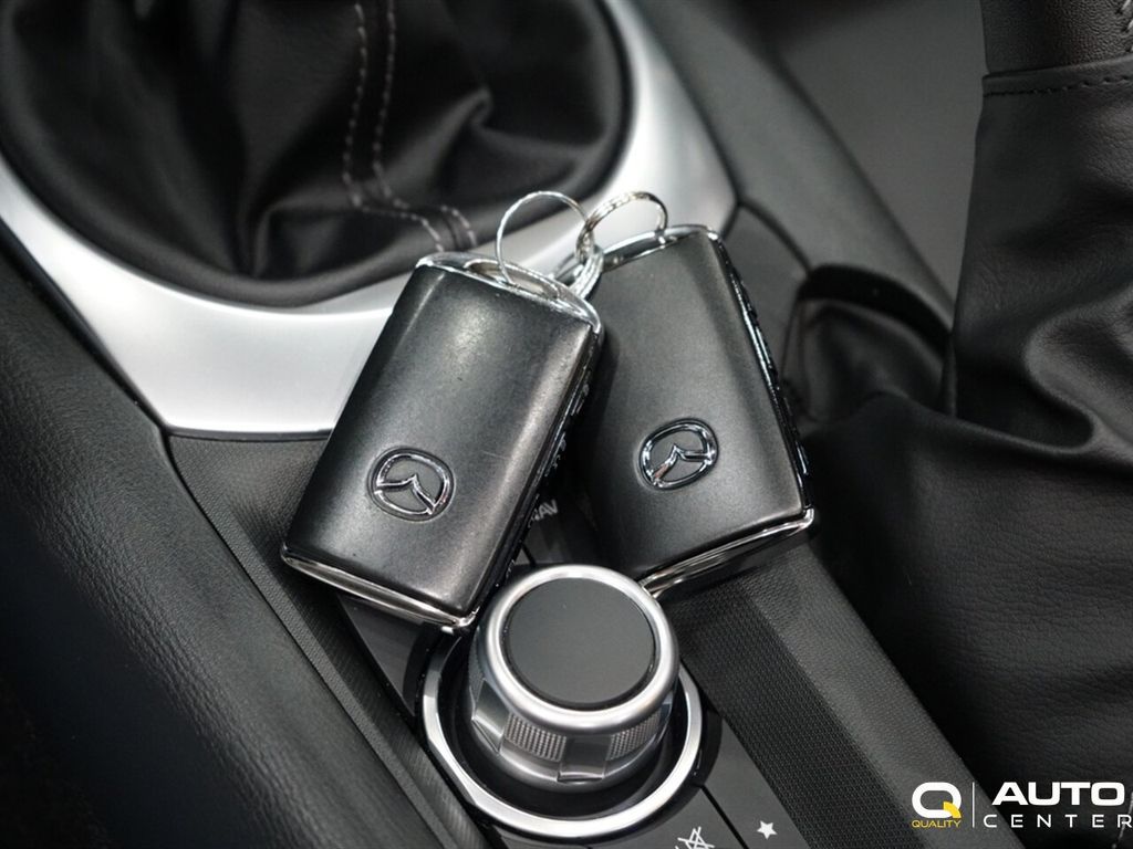 2021 Mazda MX-5 Miata Grand Touring Manual - 22940949 - 28