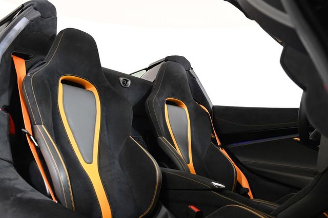 2021 McLaren 720S  - 22948365 - 16
