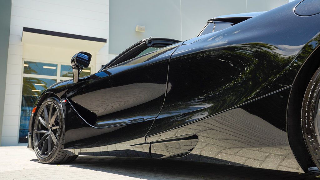 2021 McLaren 720S Performance Spider - 22823868 - 13