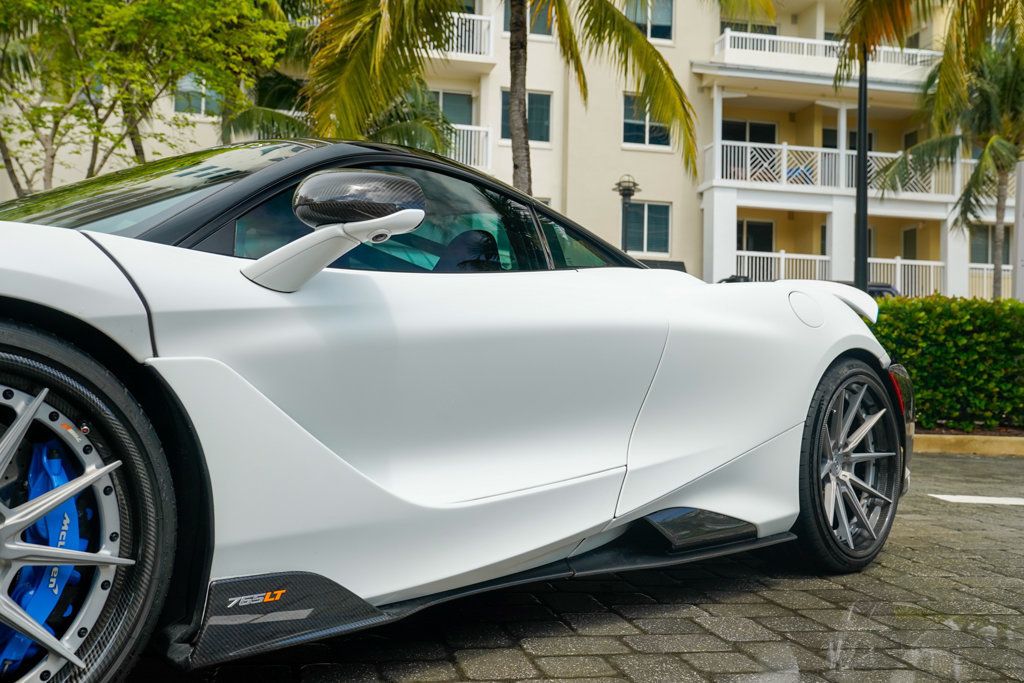 2021 McLaren 765LT Coupe - 22828181 - 11
