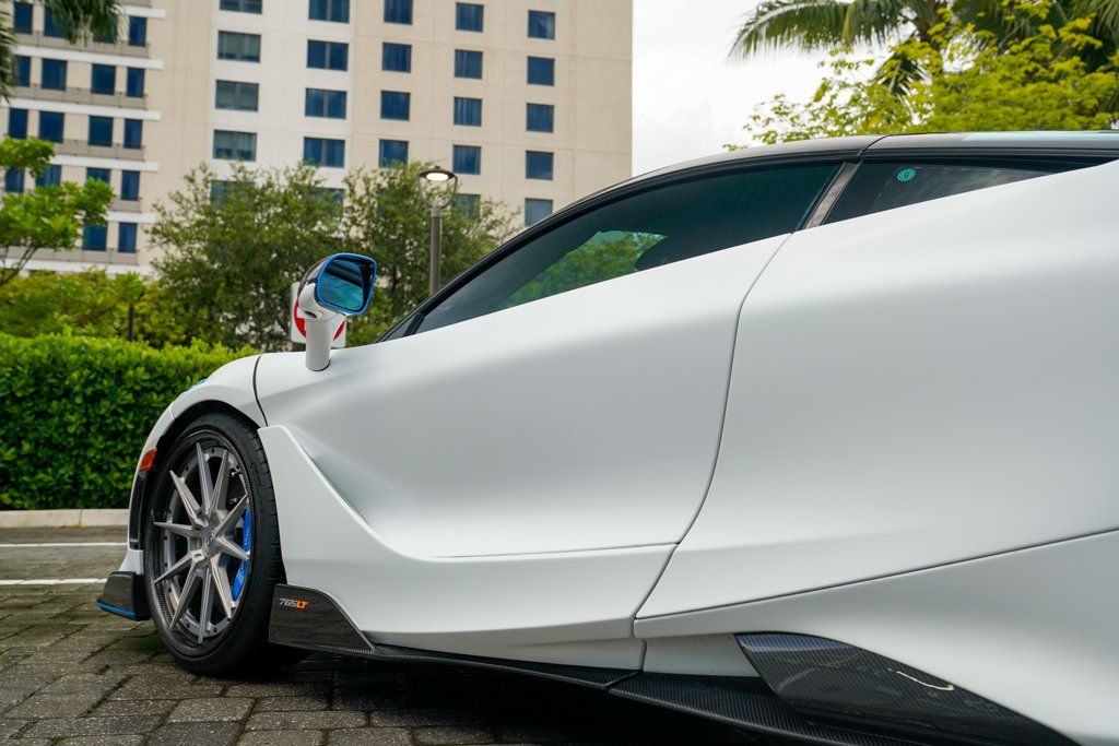 2021 McLaren 765LT Coupe - 22828181 - 19