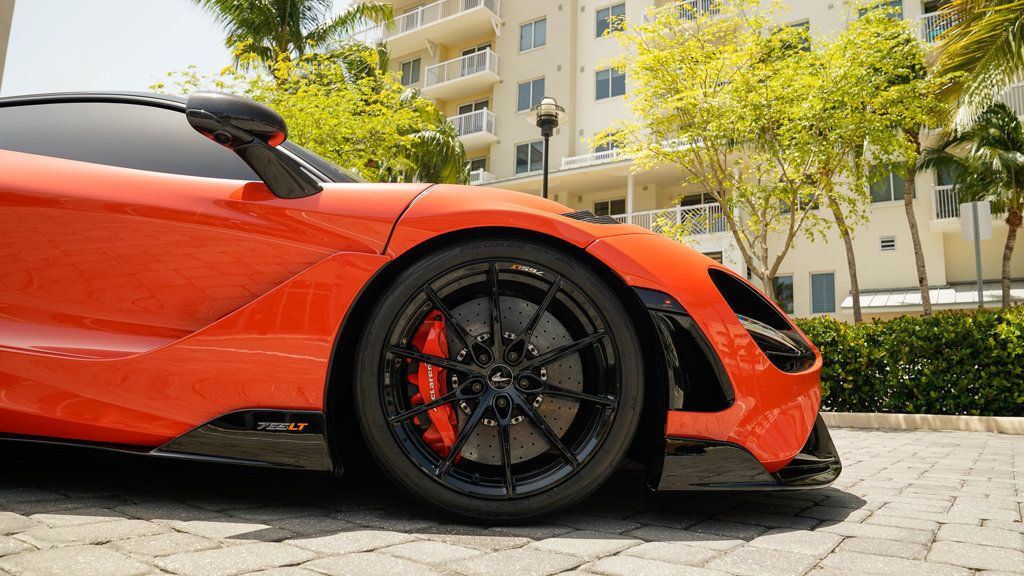 2021 Mclaren 765LT photo 12