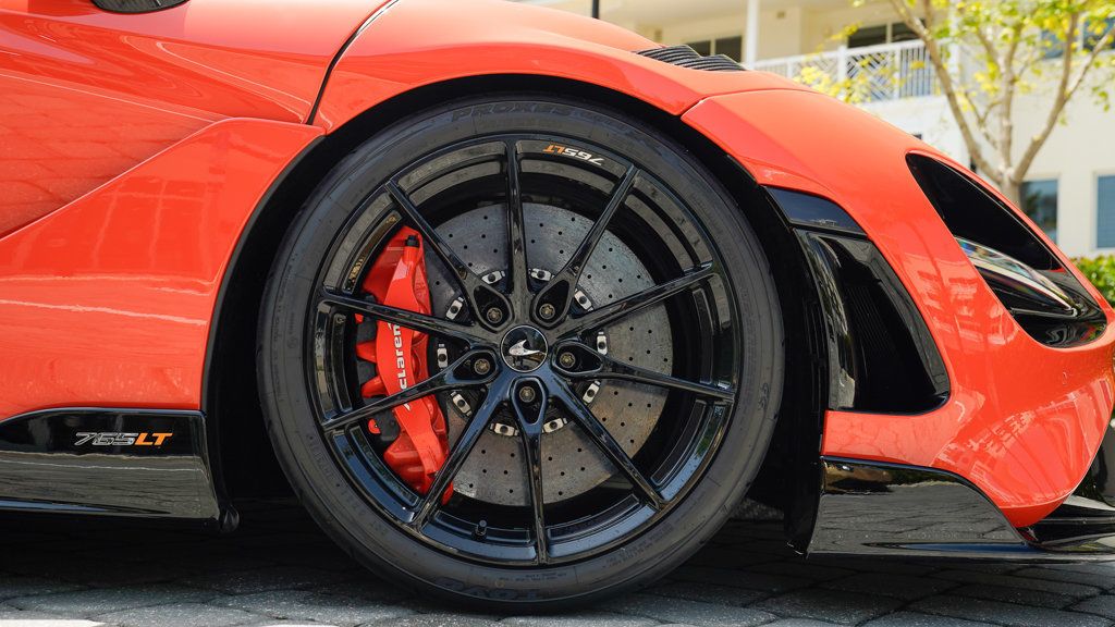 2021 Mclaren 765LT photo 13