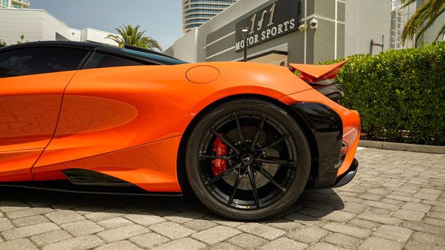 2021 McLaren 765LT Coupe - 22864592 - 21