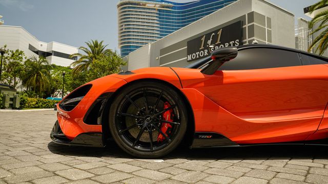 2021 McLaren 765LT Coupe - 22864592 - 25