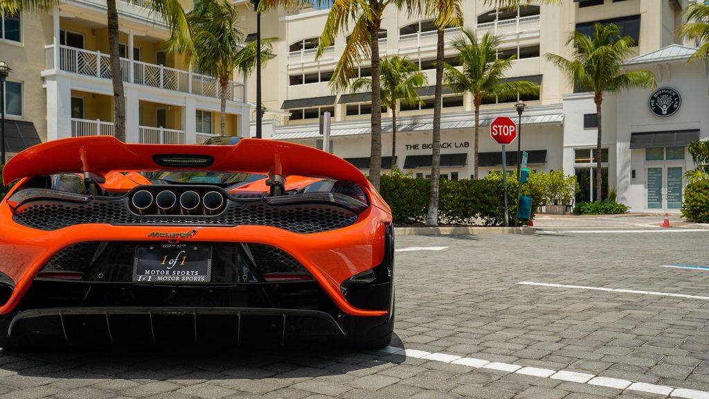 2021 Mclaren 765LT photo 32