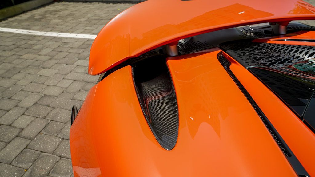 2021 Mclaren 765LT photo 35