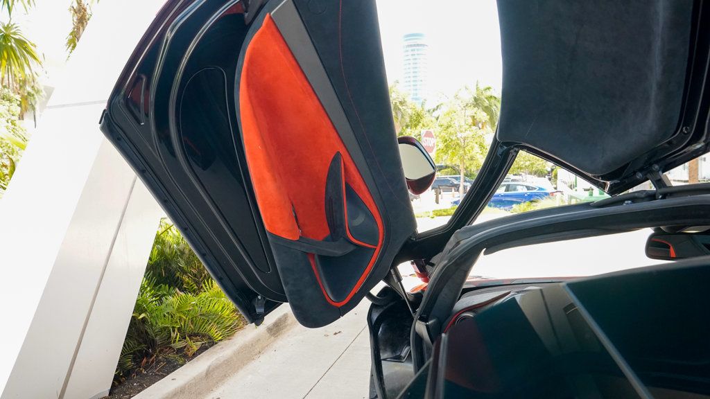 2021 Mclaren 765LT photo 48
