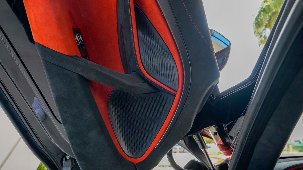 2021 Mclaren 765LT photo 49