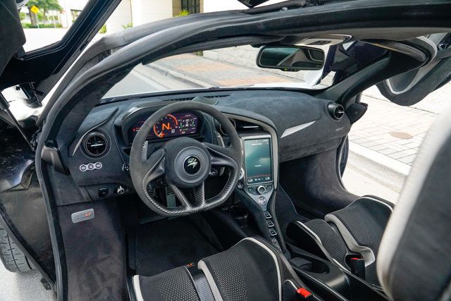 2021 McLaren 765LT Coupe - 22904876 - 1