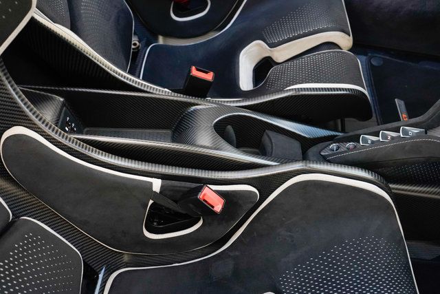 2021 McLaren 765LT Coupe - 22904876 - 86