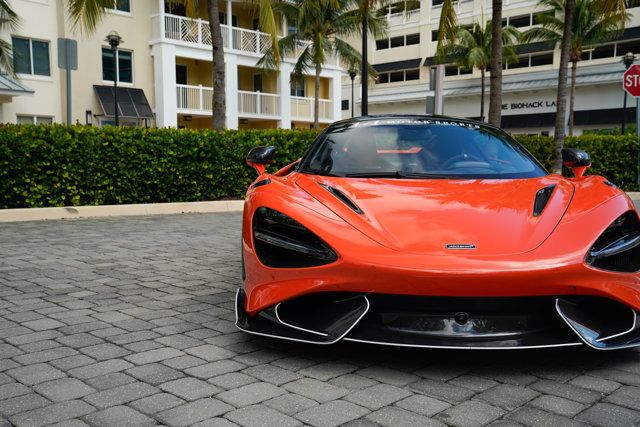 2021 McLaren 765LT Coupe - 22928317 - 5