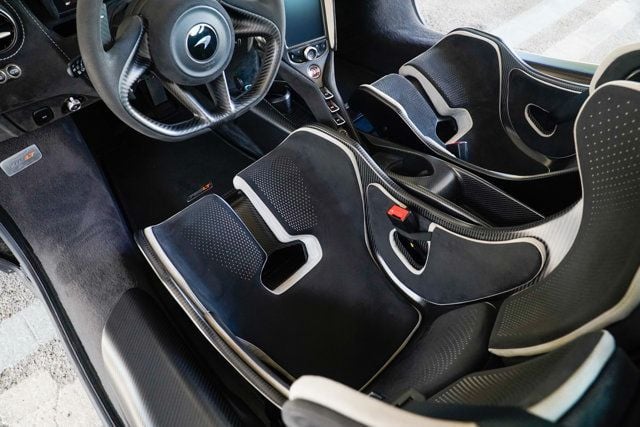 2021 McLaren 765LT Coupe - 22928317 - 64