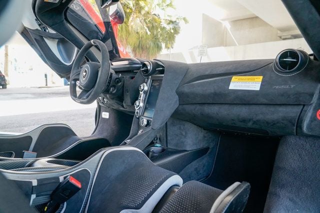 2021 McLaren 765LT Coupe - 22928317 - 83