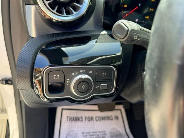 2021 Mercedes-Benz A-Class A 220 4MATIC Sedan - 22894576 - 14