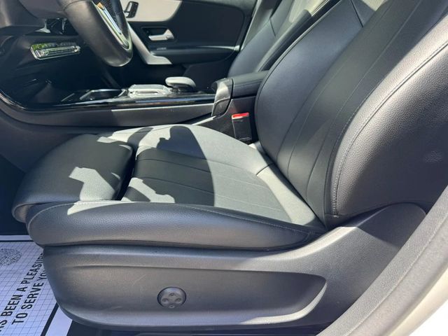 2021 Mercedes-Benz A-Class A 220 4MATIC Sedan - 22894576 - 15