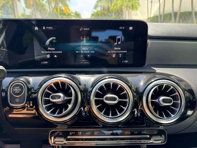 2021 Mercedes-Benz A-Class A 220 4MATIC Sedan - 22894576 - 27