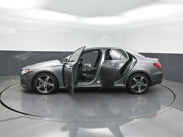 2021 Mercedes-Benz A-Class A 220 4MATIC Sedan - 23001042 - 37