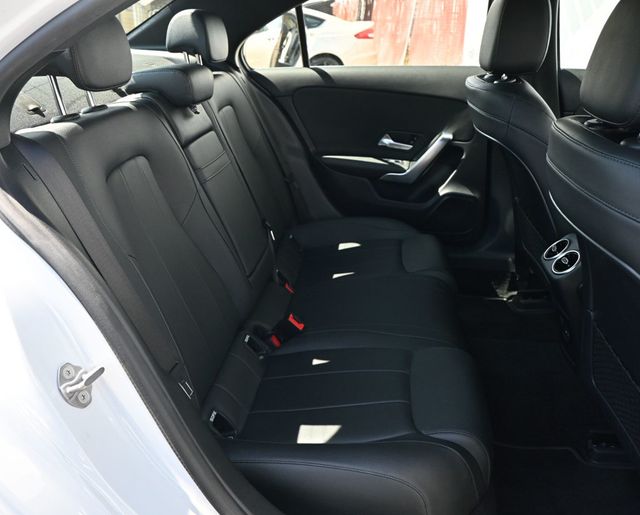 2021 Mercedes-Benz A-Class A 220 Premium Package  - 23004939 - 17