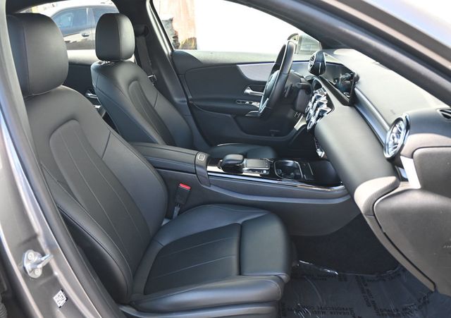 2021 Mercedes-Benz A-Class A220 Premium Pkg Brand New Tires - 22924793 - 14