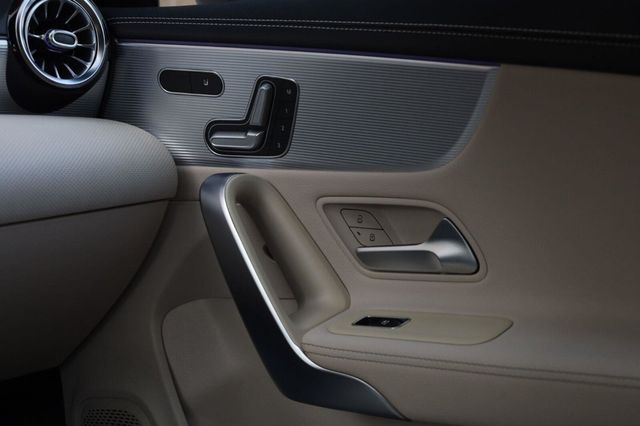 2021 Mercedes-Benz CLA CLA 250 - 23073642 - 37