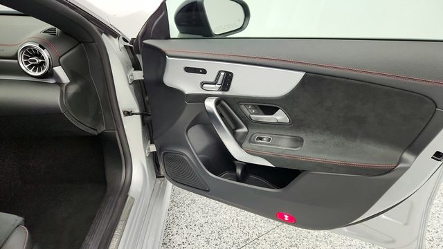 2021 Mercedes-Benz CLA CLA 250 Coupe - 22955002 - 23