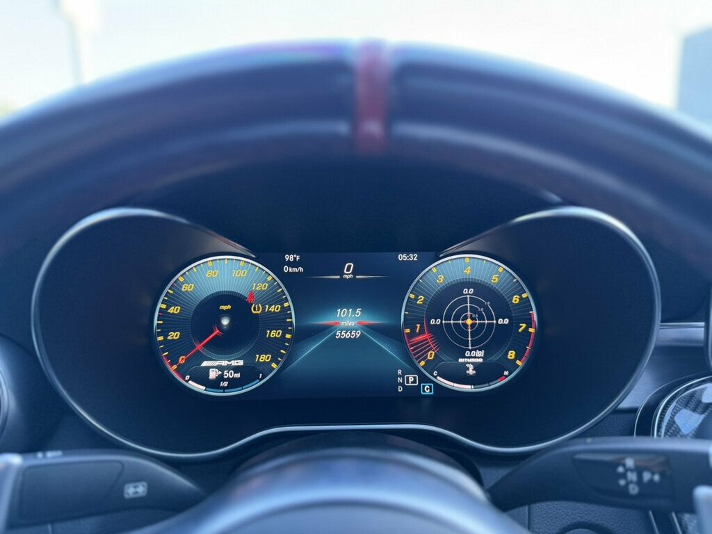 Mercedes-Benz AMG C 43 photo 13
