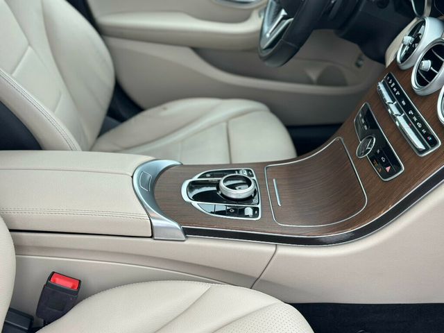 2021 Mercedes-Benz C-Class C 300 4MATIC Sedan - 22943608 - 32