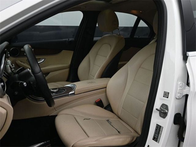 2021 Mercedes Benz C 300 4MATIC Sedan photo 3