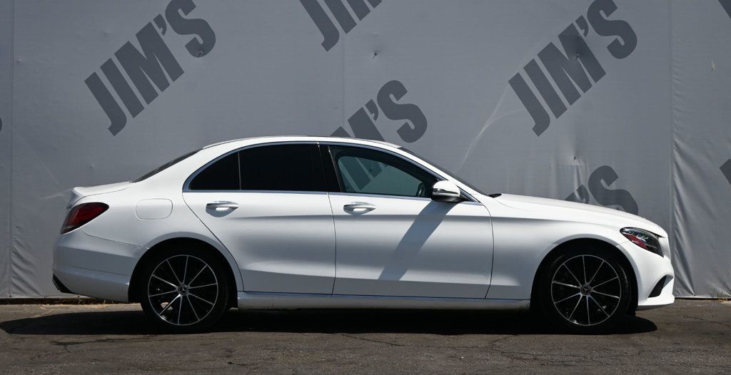 Mercedes-Benz C300 photo 4