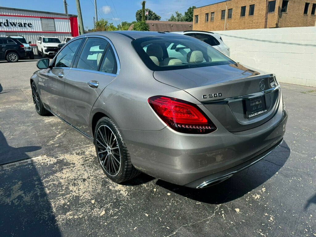 2021 Mercedes Benz C Sedan photo 3