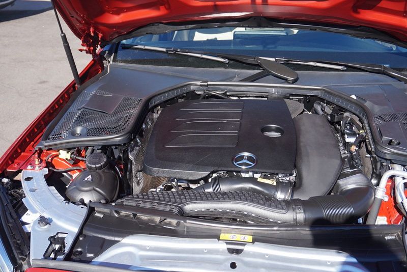 2021 Mercedes Benz C photo 14