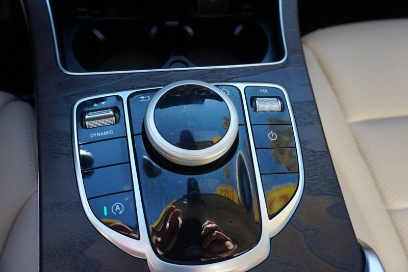 2021 Mercedes Benz C photo 29