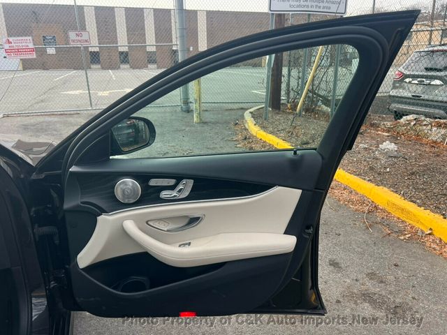 2021 Mercedes-Benz E-Class E 350 4MATIC,NIGHT PKG,DRIVER ASSIST,PANORAMA,AIRMATIC,AMG LINE - 22959396 - 31