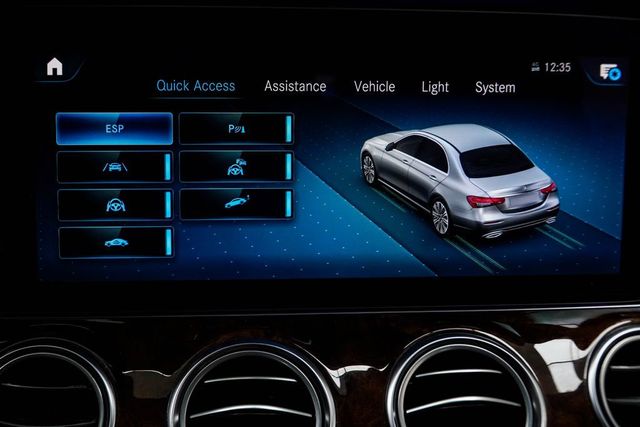 2021 Mercedes-Benz E-Class E 350 4MATIC Sedan - 23039633 - 22