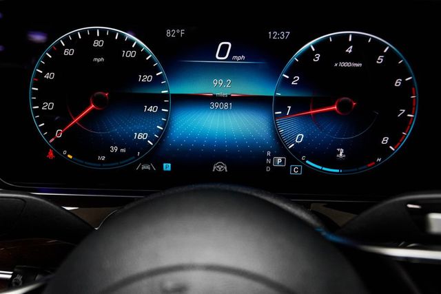 2021 Mercedes-Benz E-Class E 350 4MATIC Sedan - 23039633 - 32