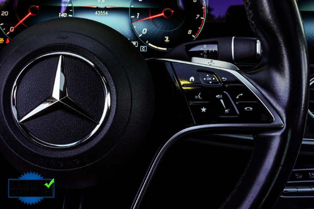Mercedes-Benz E-Class photo 27