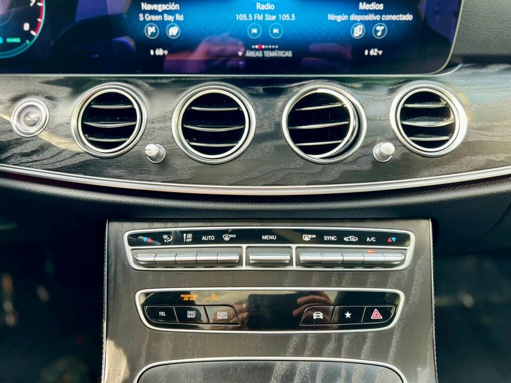 2021 Mercedes-Benz E-Class E 450 4MATIC Sedan - 22924227 - 28