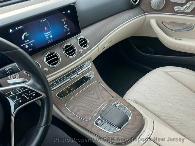 2021 Mercedes-Benz E-Class Premium Pkg, AIRMATIC, Panorama Sunroof, Inductive Charging - 22945996 - 29