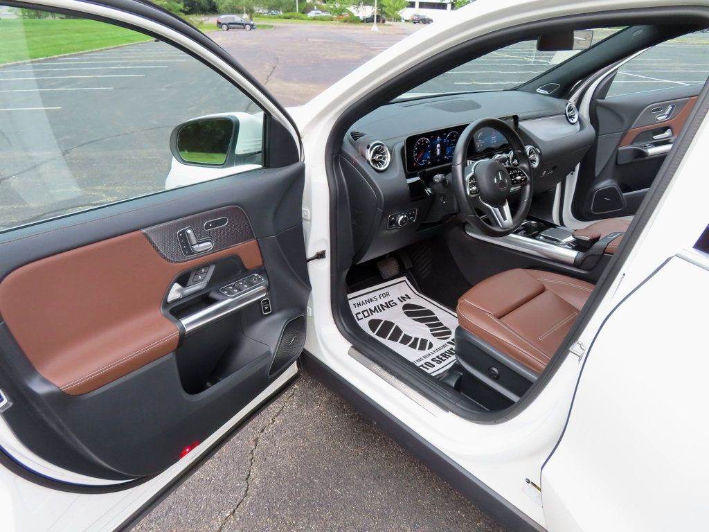 2021 Mercedes Benz GLA 250 4MATIC photo 5