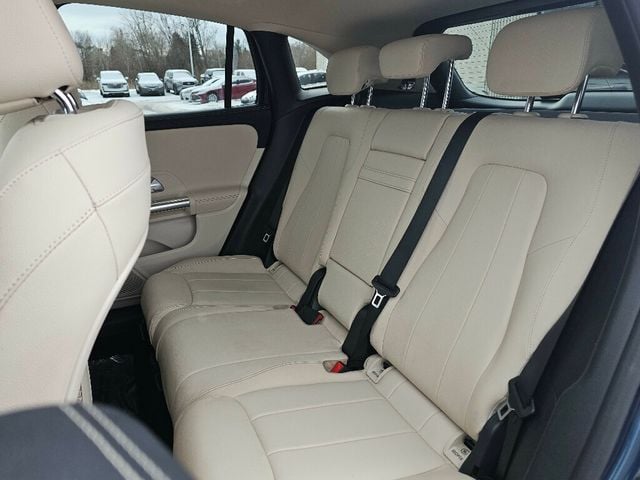 2021 Mercedes-Benz GLA GLA 250 4MATIC SUV - 22981624 - 14