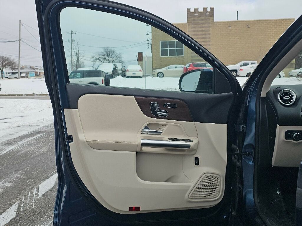 2021 Mercedes-Benz GLA GLA 250 4MATIC SUV - 22981624 - 16