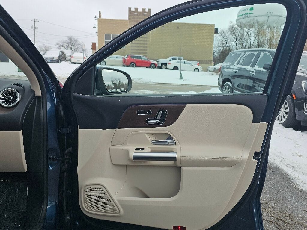 2021 Mercedes-Benz GLA GLA 250 4MATIC SUV - 22981624 - 17