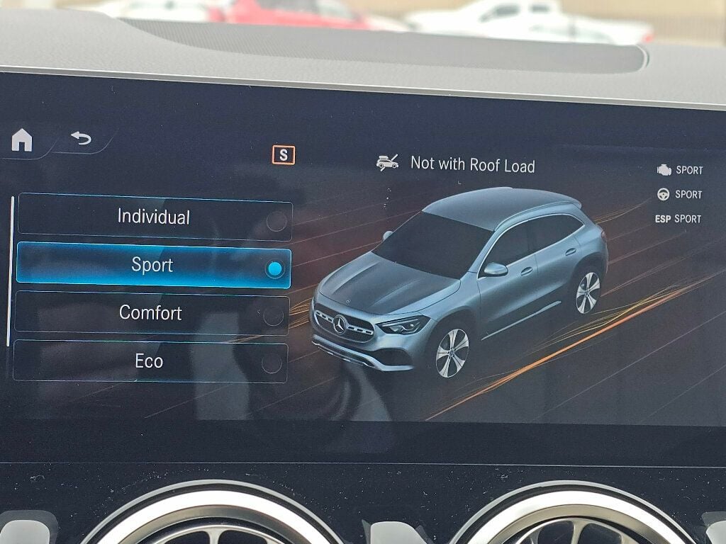 2021 Mercedes-Benz GLA GLA 250 4MATIC SUV - 22981624 - 24