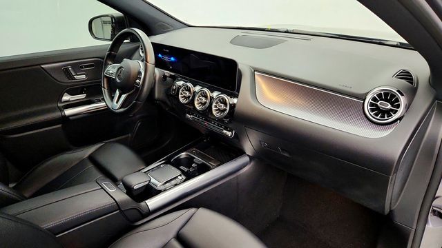 2021 Mercedes-Benz GLA GLA 250 4MATIC SUV w/ Premium Pkg & Heated Front Seats - 23088649 - 20