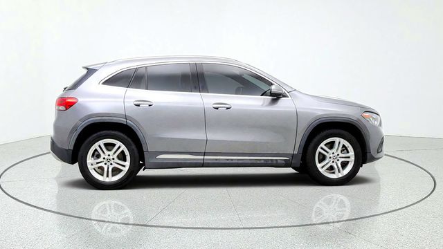 2021 Mercedes-Benz GLA GLA 250 4MATIC SUV w/ Premium Pkg & Heated Front Seats - 23088649 - 3